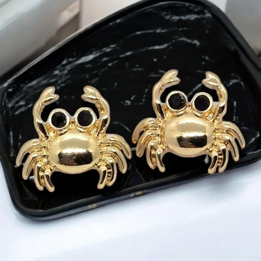 Charming Gold Crab Earrings Pierced Stud Post Nautical Coastal Cruise Casual New